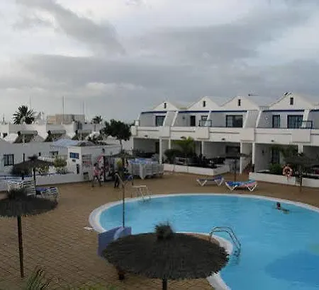 Cinco Plazas Hotel *